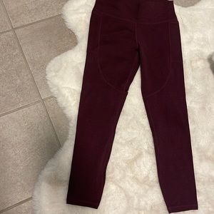 Size small Vuori leggings. Burgundy. Worn maybe once.